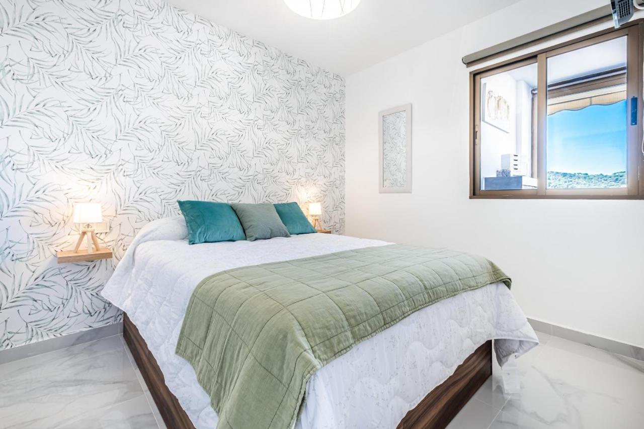 Atalaya Beach Apartments Sea View Finestrat Eksteriør billede